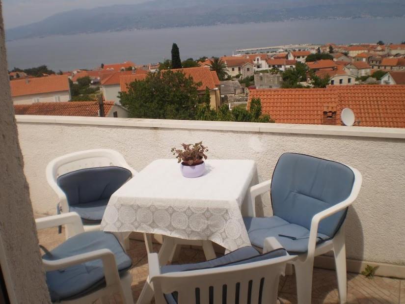 Apartmani Vesna Supetar Εξωτερικό φωτογραφία