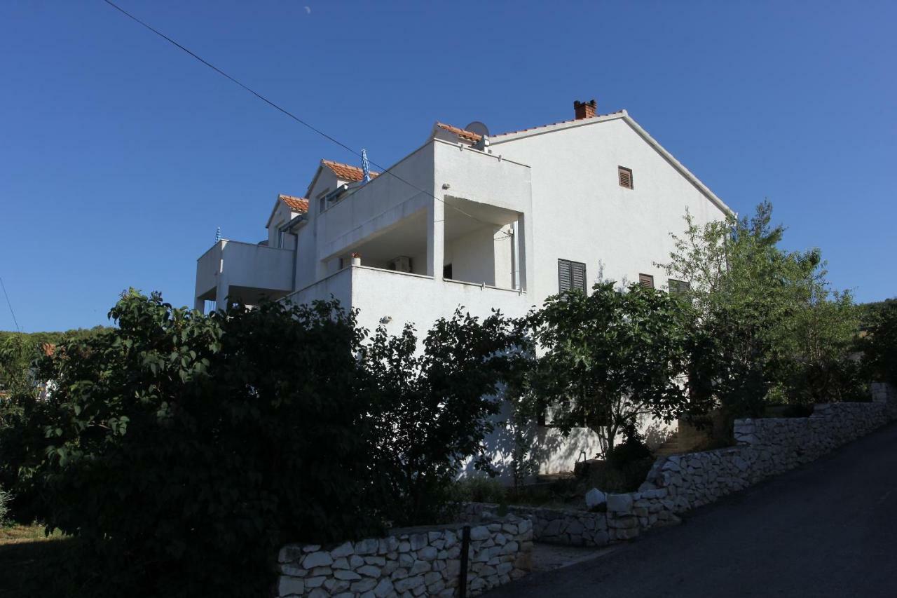 Apartmani Vesna Supetar Εξωτερικό φωτογραφία