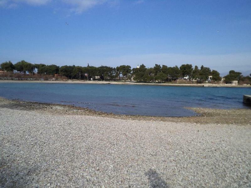 Apartmani Vesna Supetar Εξωτερικό φωτογραφία