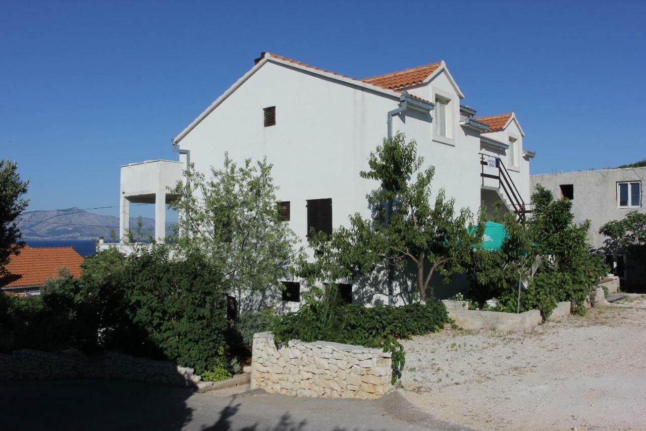 Apartmani Vesna Supetar Εξωτερικό φωτογραφία