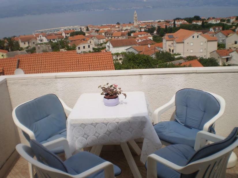 Apartmani Vesna Supetar Εξωτερικό φωτογραφία
