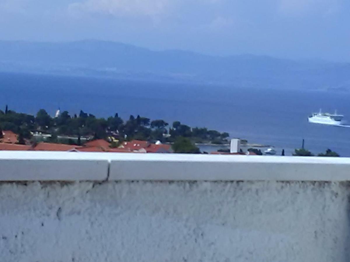 Apartmani Vesna Supetar Εξωτερικό φωτογραφία